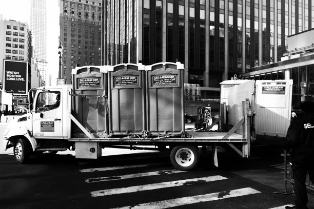 Best Luxury portable toilet rental  in Columbus, MS